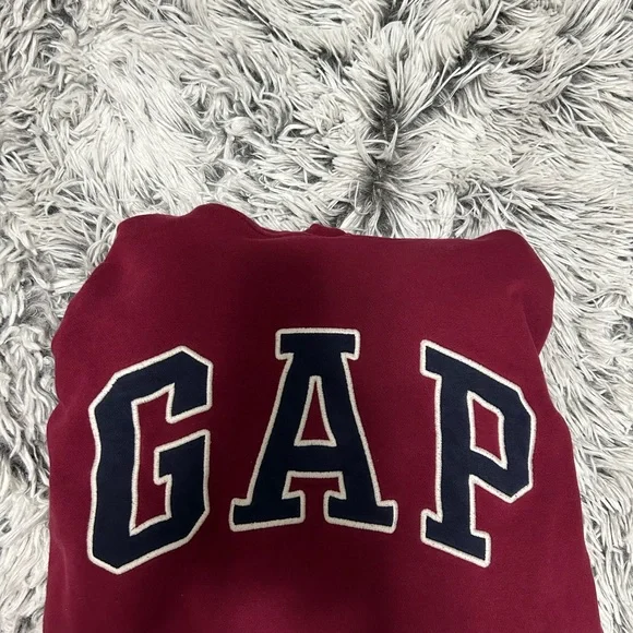 Gap sweater - Picture 2 of 2